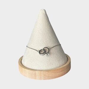 Sophisticated 925 Sterling Silver Bracelet